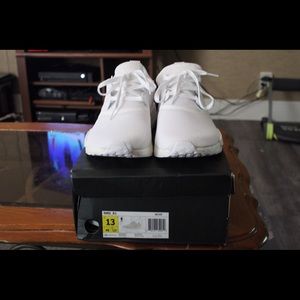 Adidas NMD R1 Triple white